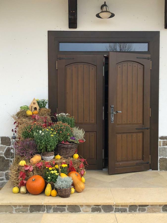 Somhegyi Oereg Harsfak Major Vendeghaz Bed & Breakfast Bakonybél Exterior foto