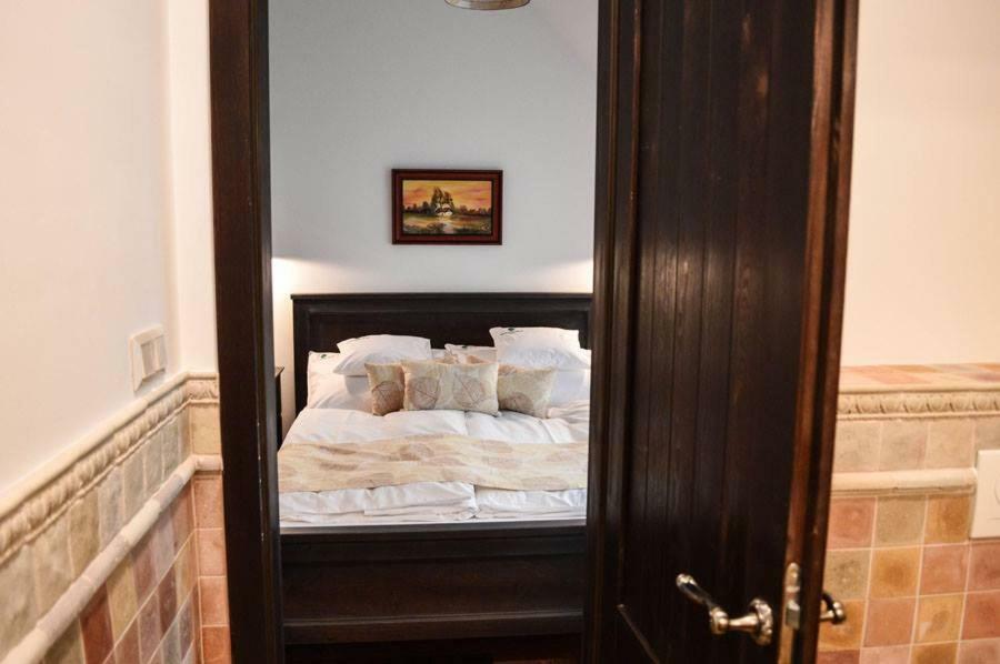 Somhegyi Oereg Harsfak Major Vendeghaz Bed & Breakfast Bakonybél Exterior foto