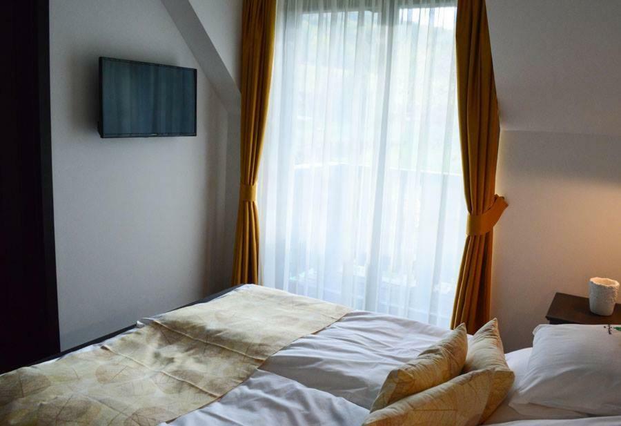 Somhegyi Oereg Harsfak Major Vendeghaz Bed & Breakfast Bakonybél Exterior foto